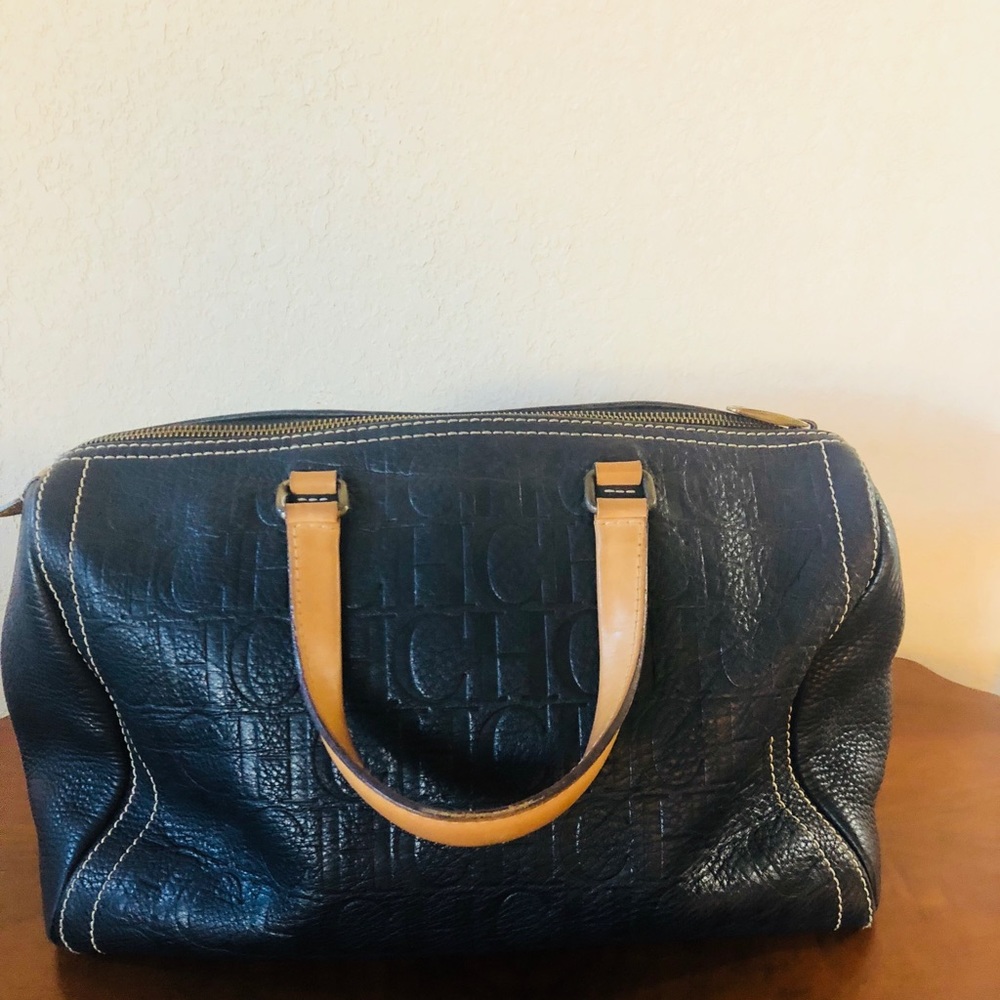 CH Carolina Herrera black leather ANDY 10 handbag